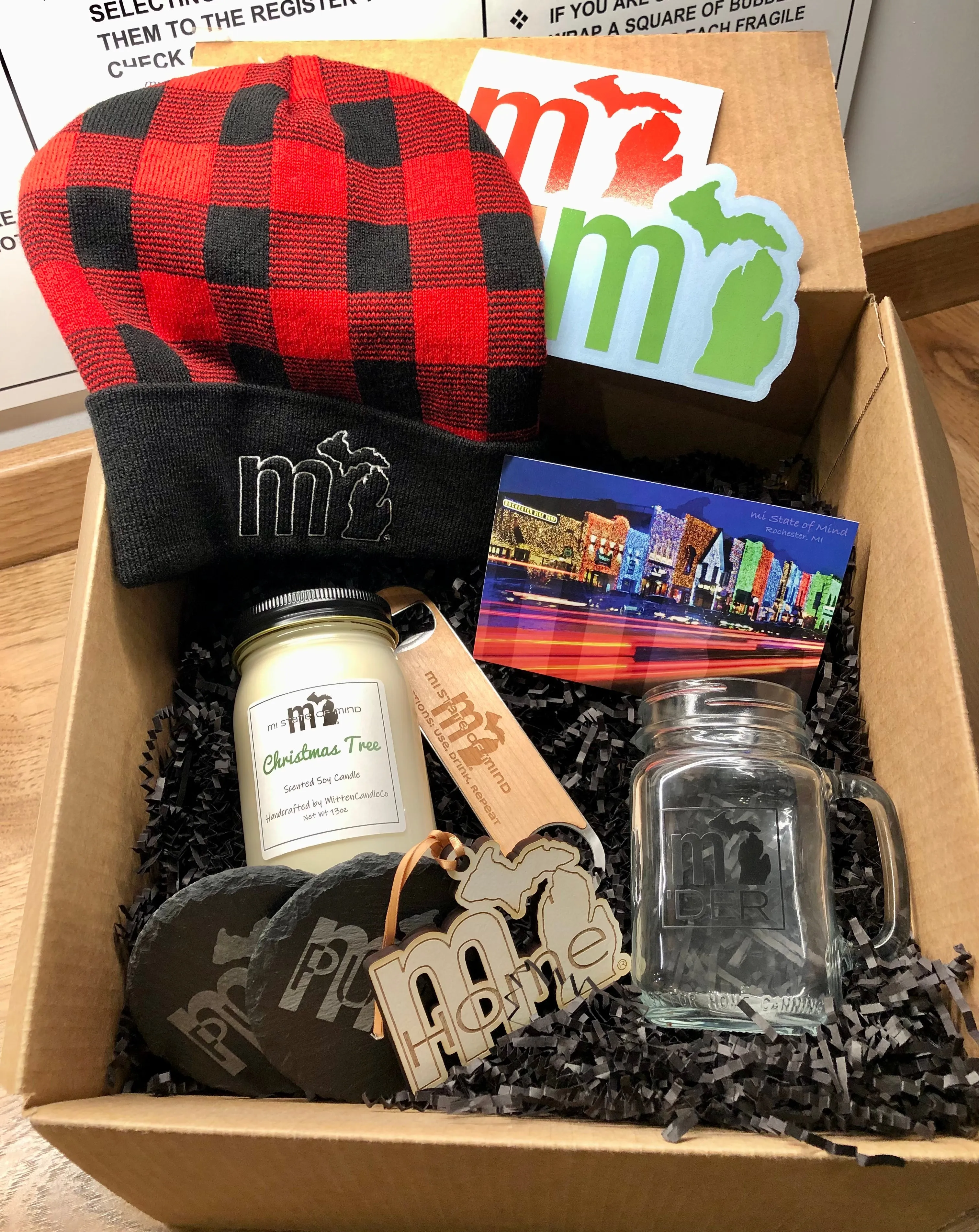 mi Home for the Holidays Gift Box