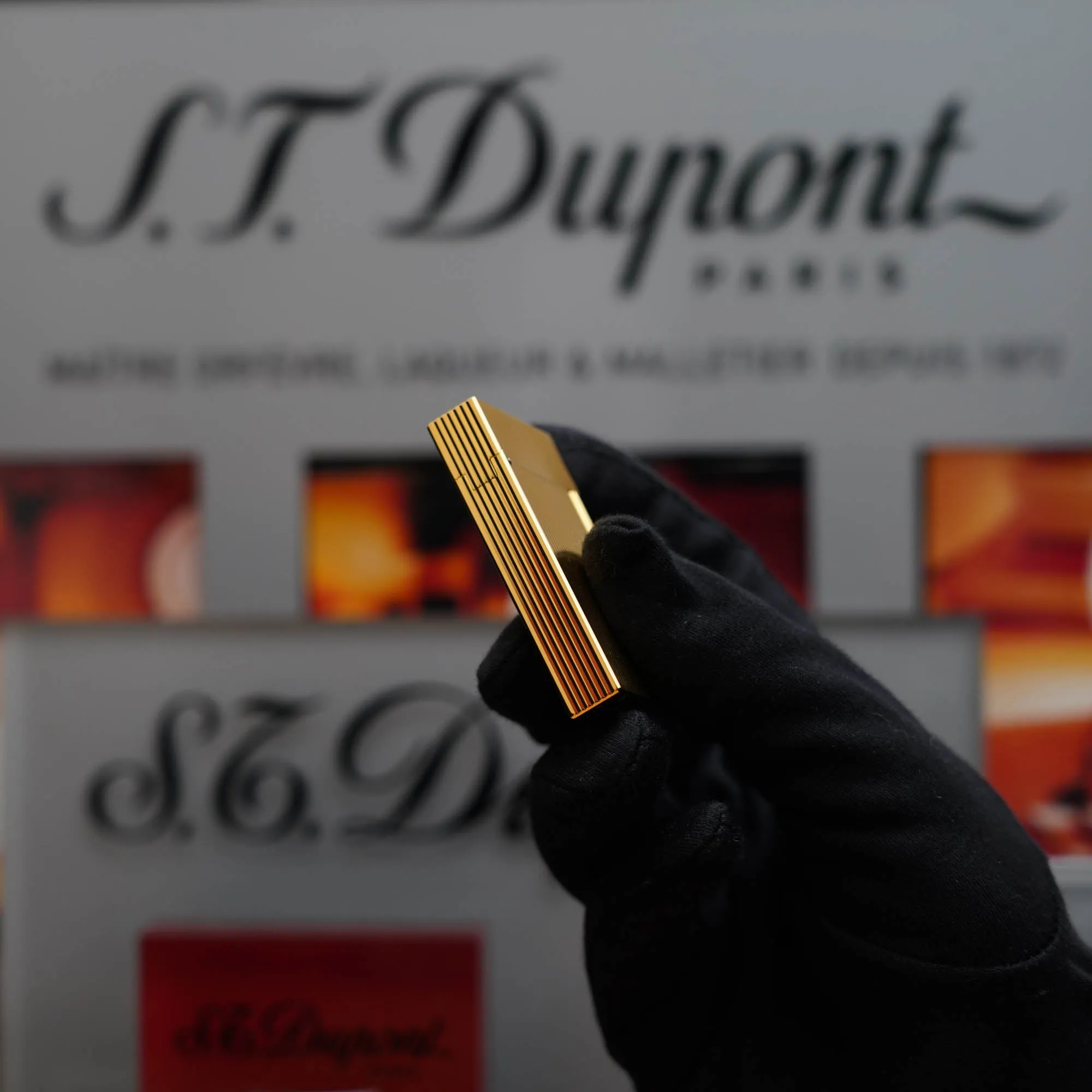 Vintage 1980 St Dupont Montparnasse Heavy 24k Gold Finish ''Vertical Line'' Ligne 2 Lighter